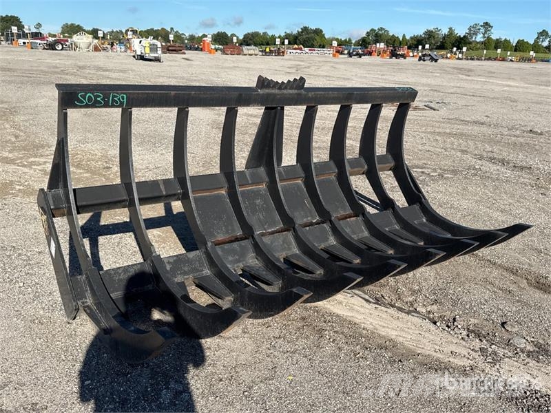 Pemberton L110RAKE 114 in Rake Attachment Raker og høyvendere