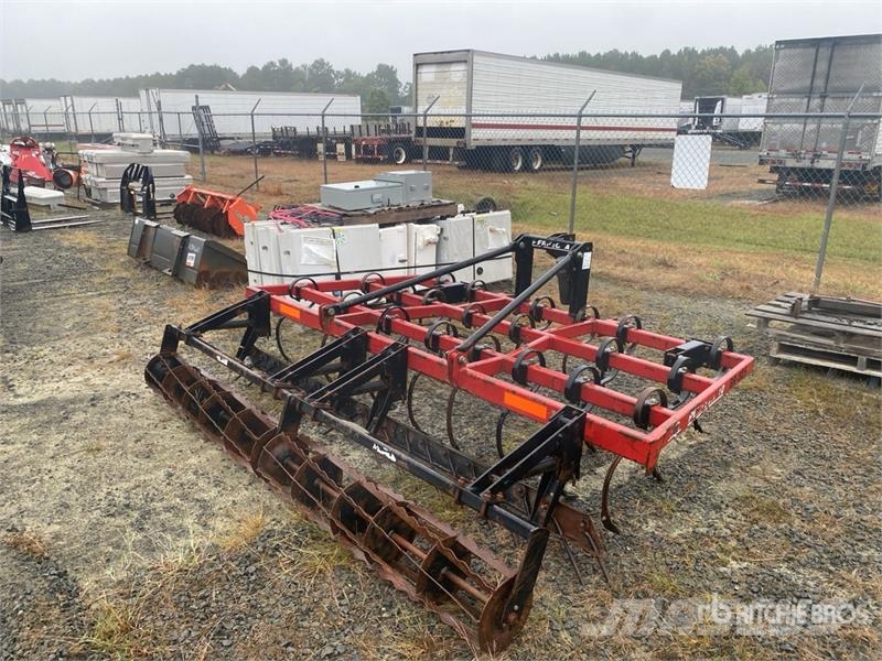  Perfecta 10 10 ft 3-Point Cultivator Cultivadoras