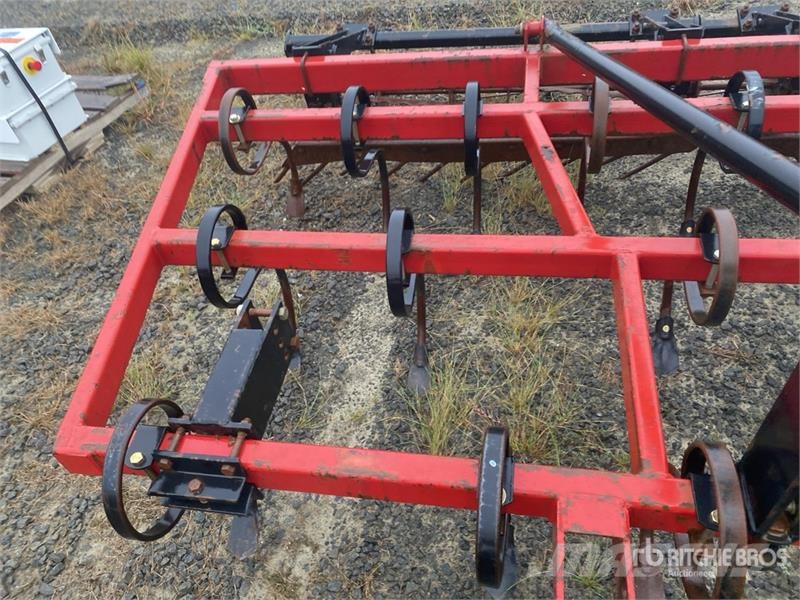  Perfecta 10 10 ft 3-Point Cultivator Cultivadoras