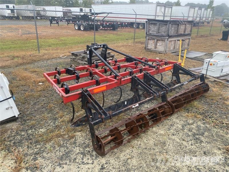  Perfecta 10 10 ft 3-Point Cultivator Cultivadoras
