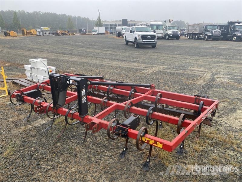  Perfecta 10 10 ft 3-Point Cultivator Cultivadoras