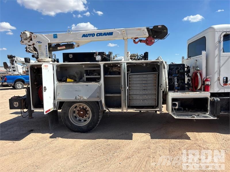 Peterbilt 330 4x2 Service Truck 시립/다목적 차량