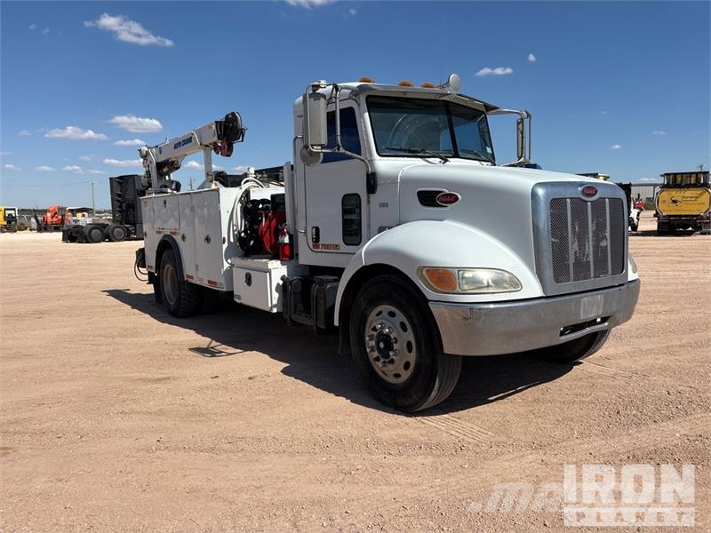 Peterbilt 330 4x2 Service Truck 시립/다목적 차량