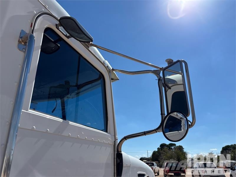 Peterbilt 330 4x2 Service Truck 시립/다목적 차량