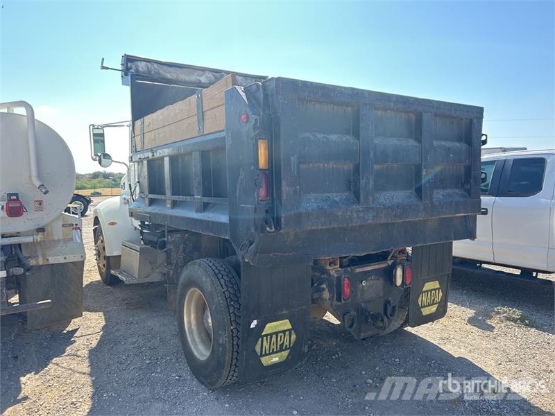 Peterbilt 335 Tipper trucks