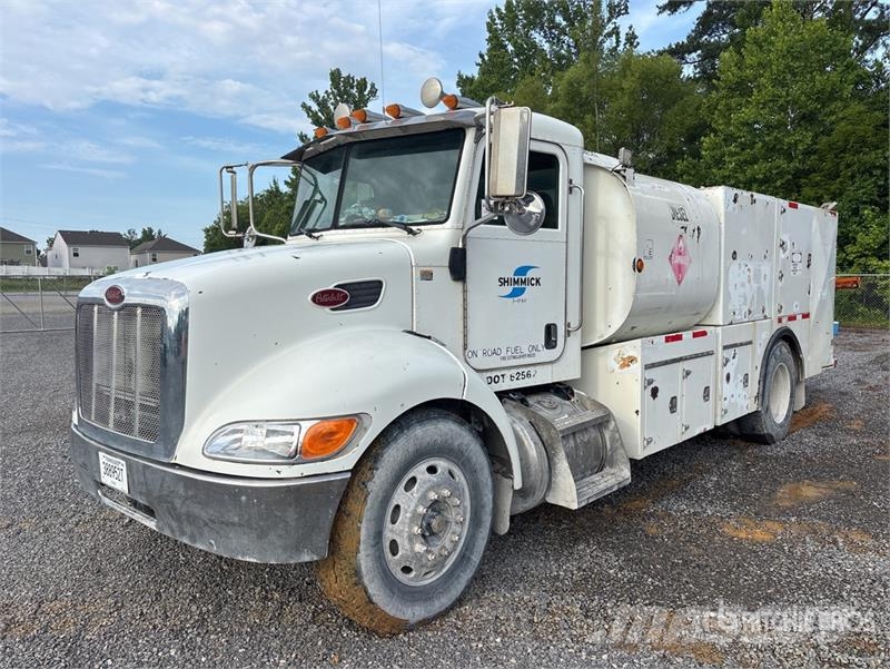 Peterbilt 335 Tanker trucks