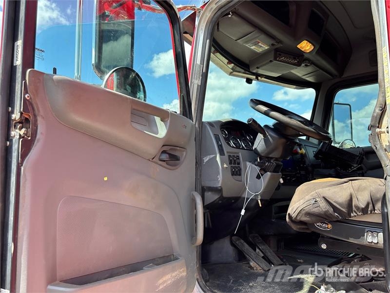 Peterbilt 337 مركبات الأغراض العامة