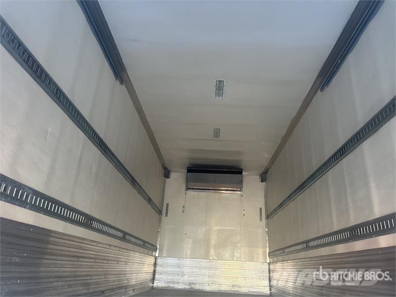 Peterbilt 337 Tovornjaki hladilniki