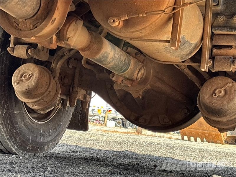 Peterbilt 337 مركبات الأغراض العامة