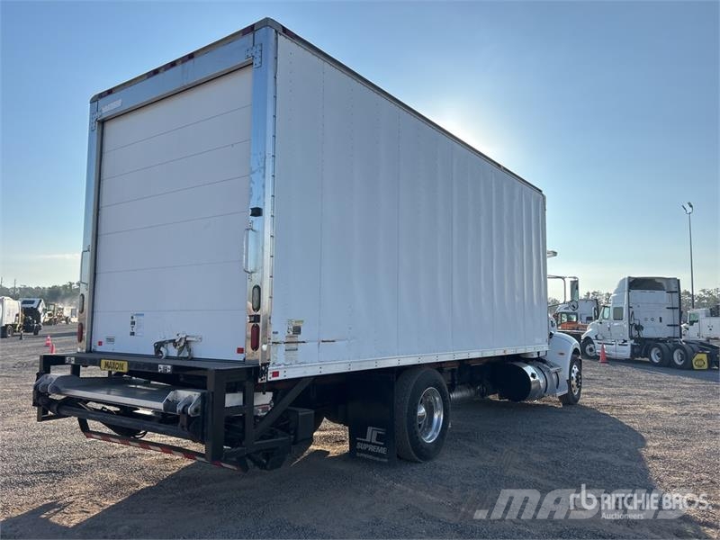 Peterbilt 337 Tovornjaki hladilniki
