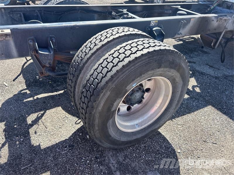 Peterbilt 337 Kabine i unutrašnjost