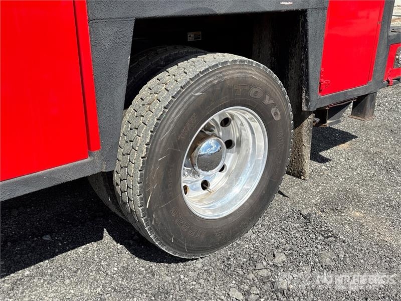 Peterbilt 337 مركبات الأغراض العامة
