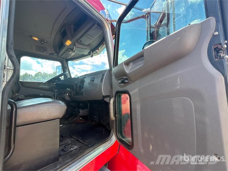Peterbilt 337 مركبات الأغراض العامة