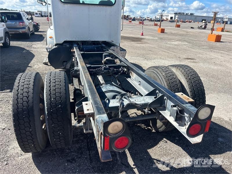 Peterbilt 337 Kabine i unutrašnjost