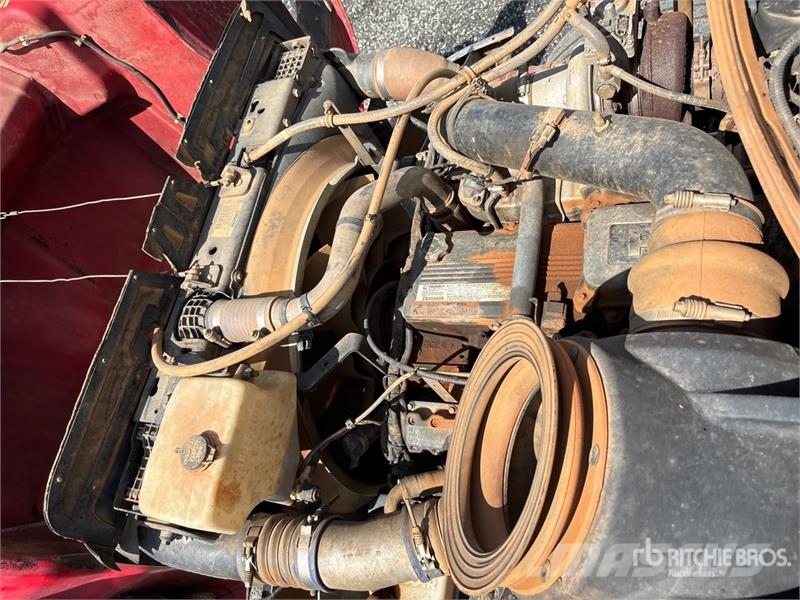 Peterbilt 337 مركبات الأغراض العامة