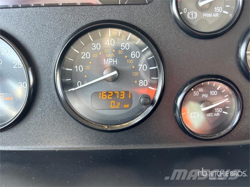 Peterbilt 337 4x2 S/A Dump Truck Kiper kamioni