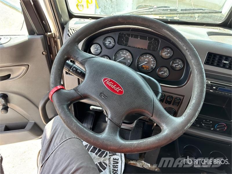Peterbilt 337 4x2 S/A Dump Truck Kiper kamioni