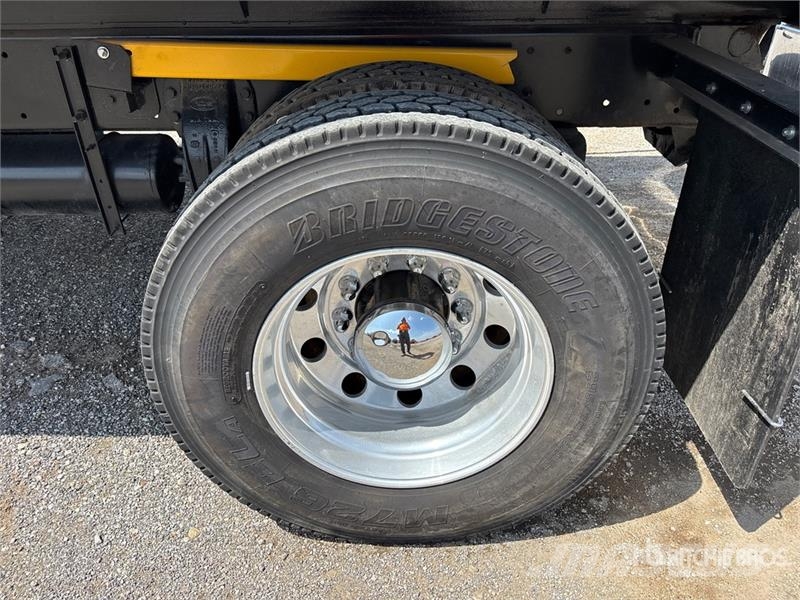 Peterbilt 337 4x2 S/A Dump Truck Kiper kamioni