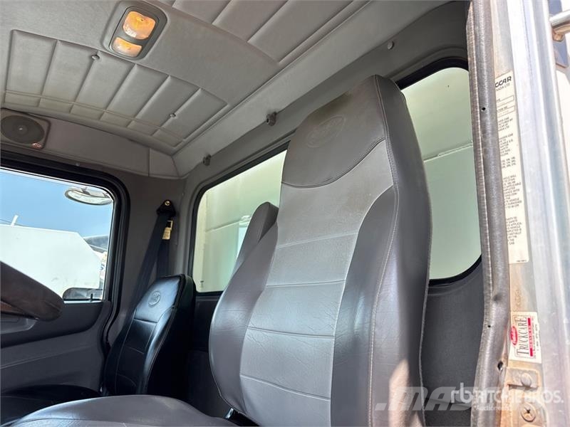 Peterbilt 337 4x2 S/A Dump Truck Kiper kamioni