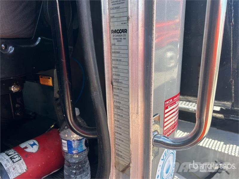 Peterbilt 340 회수 차량