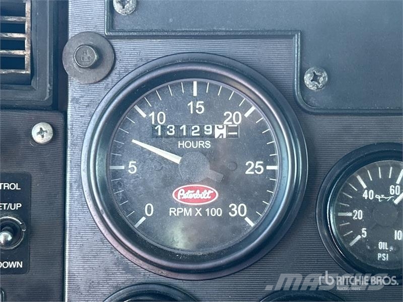 Peterbilt 340 회수 차량
