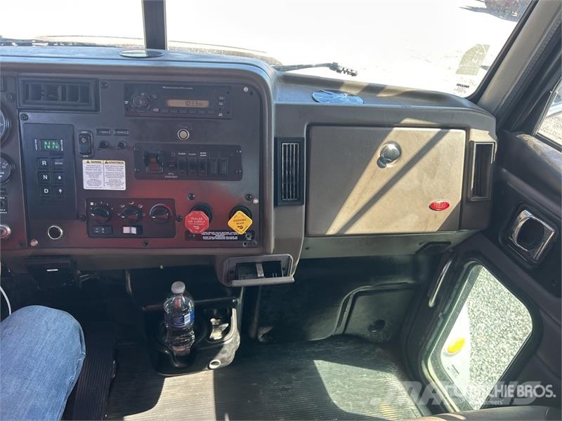 Peterbilt 340 회수 차량