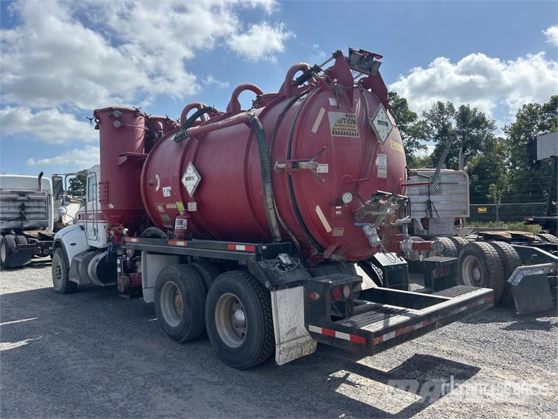 Peterbilt 348 شاحنات مزدوجة / خلخلة