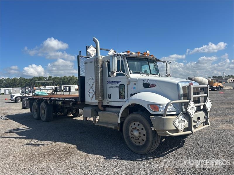 Peterbilt 348 Kamioni sa otvorenim sandukom