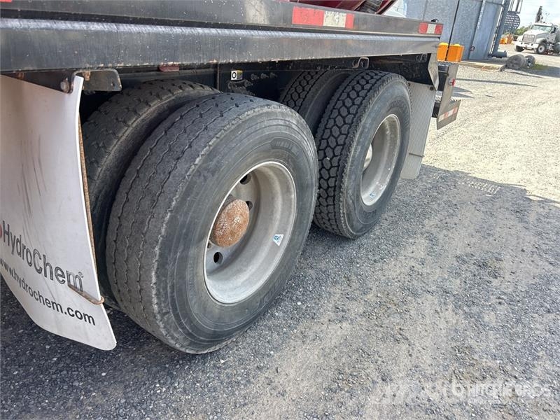 Peterbilt 348 شاحنات مزدوجة / خلخلة
