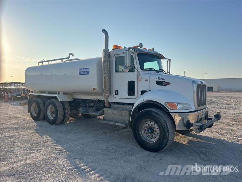 Peterbilt 348 Caminhão-pipa