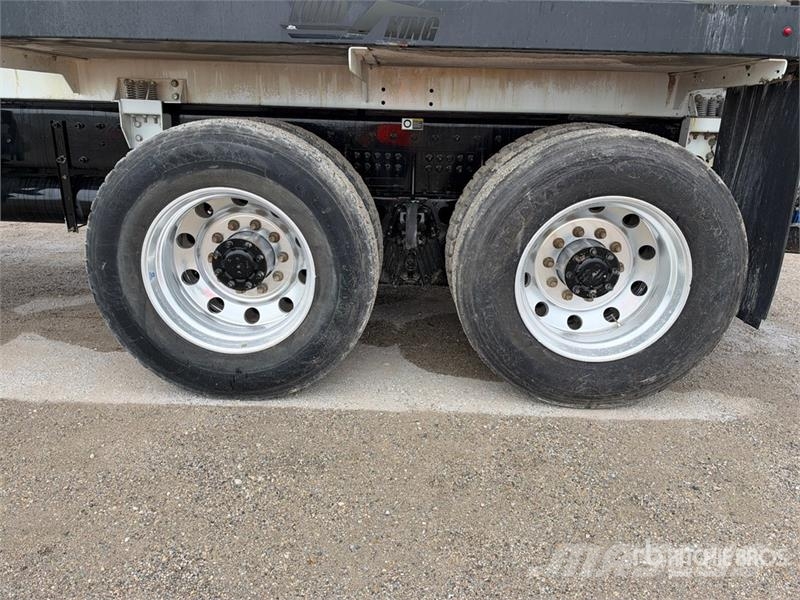 Peterbilt 348 Tankvogne - vand