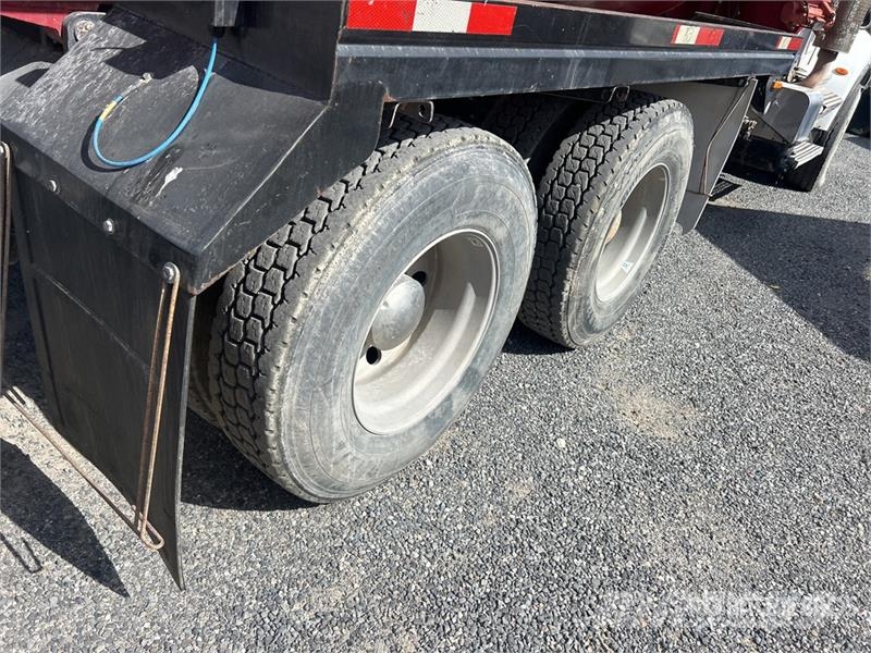 Peterbilt 348 شاحنات مزدوجة / خلخلة