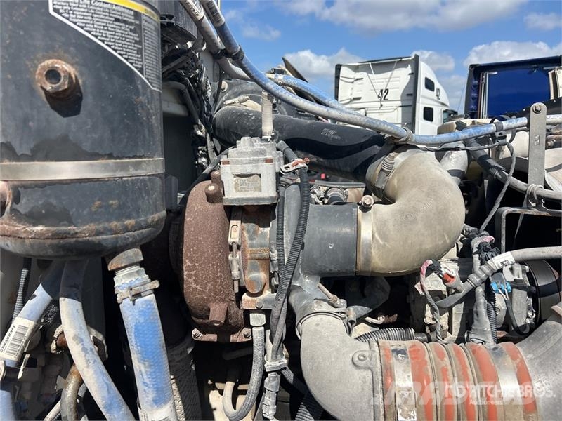 Peterbilt 348 شاحنات مزدوجة / خلخلة