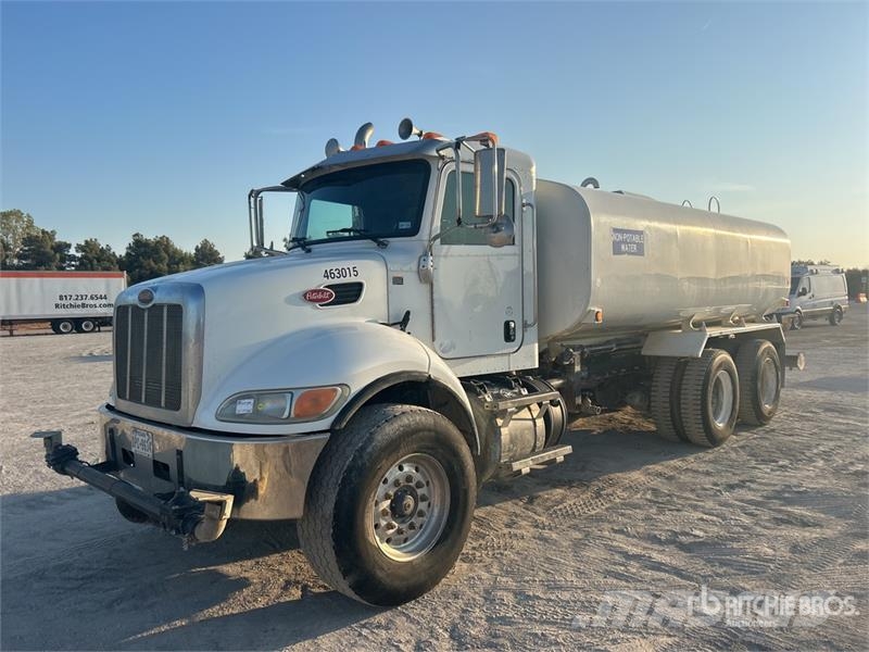 Peterbilt 348 Caminhão-pipa