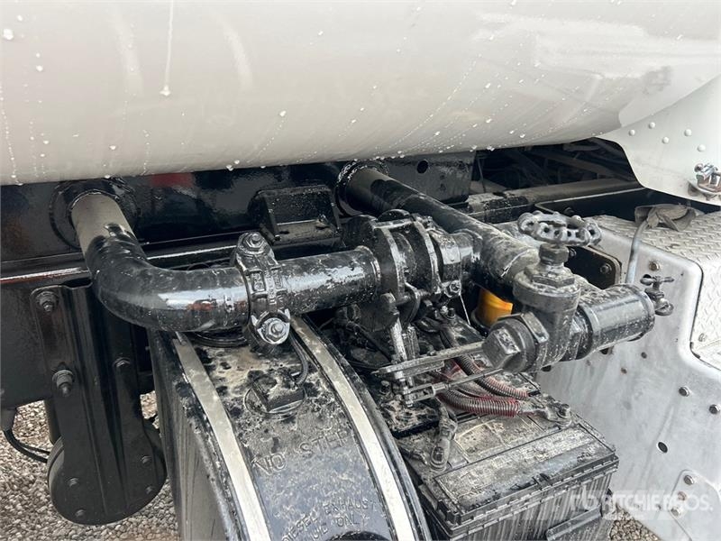 Peterbilt 348 Tankvogne - vand