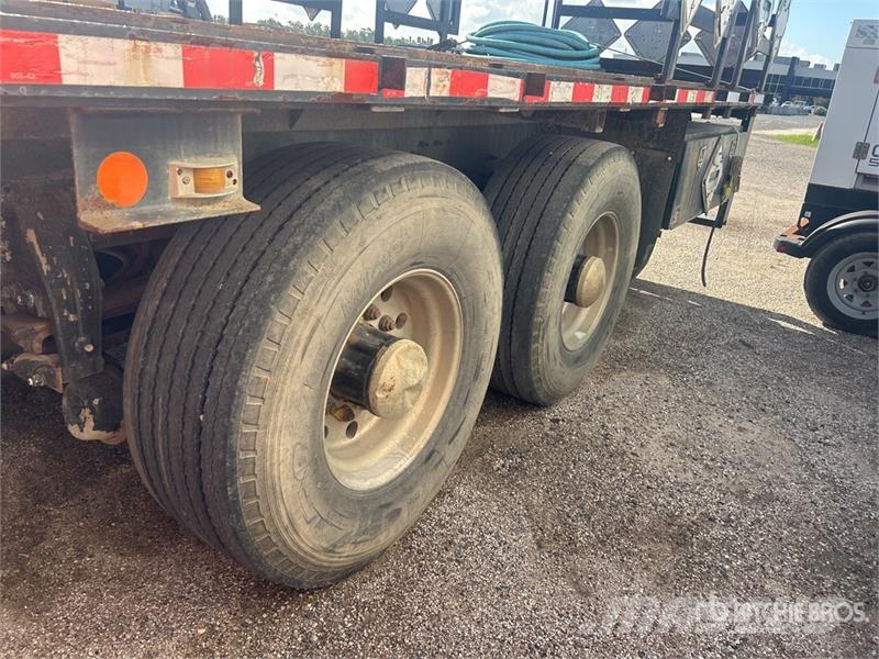 Peterbilt 348 Kamioni sa otvorenim sandukom