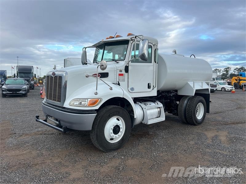 Peterbilt 348 Tankvogne - vand