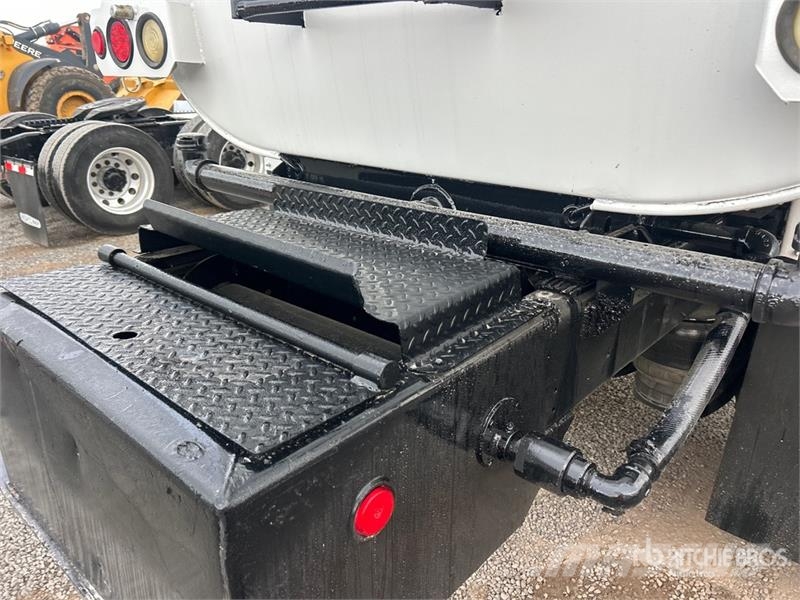 Peterbilt 348 Tankvogne - vand