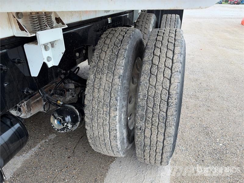 Peterbilt 348 Tankvogne - vand