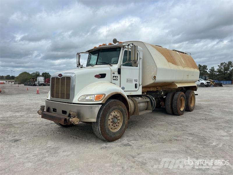 Peterbilt 348 Autocisterne