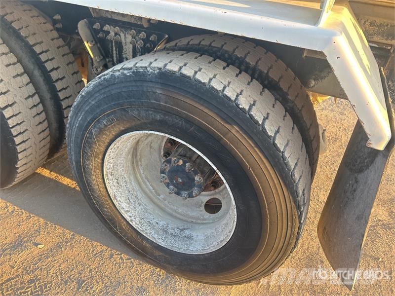 Peterbilt 348 Caminhão-pipa