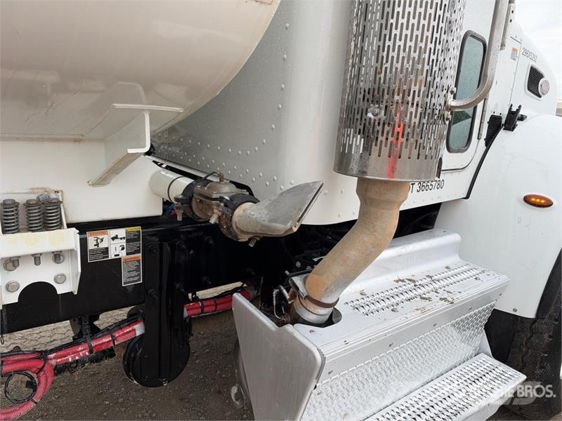 Peterbilt 348 Tankvogne - vand