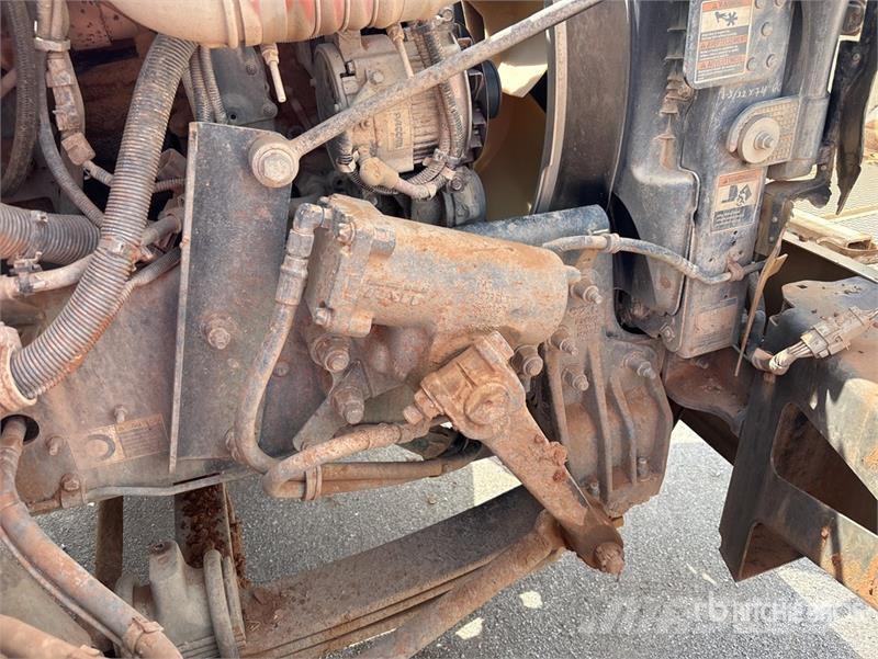 Peterbilt 348 Autocisterne