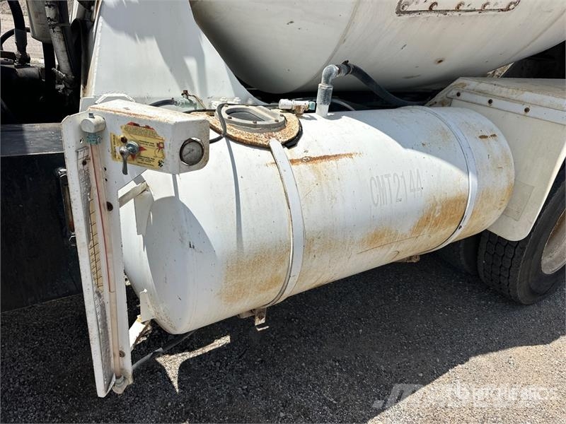 Peterbilt 357 6x4 Mixer Truck Concrete trucks