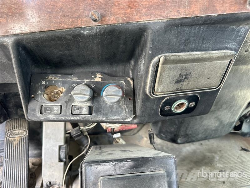 Peterbilt 357 6x4 Mixer Truck Concrete trucks