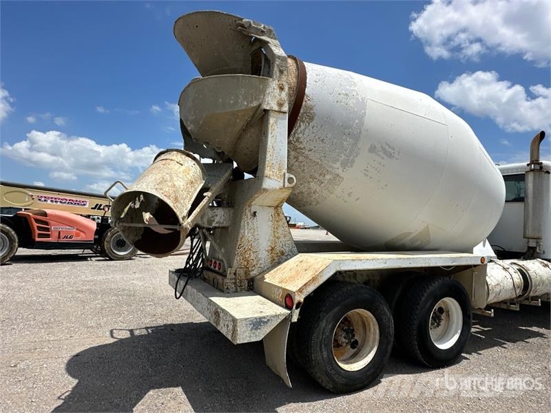 Peterbilt 357 6x4 Mixer Truck Concrete trucks