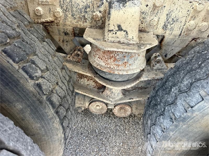 Peterbilt 357 6x4 Mixer Truck Concrete trucks