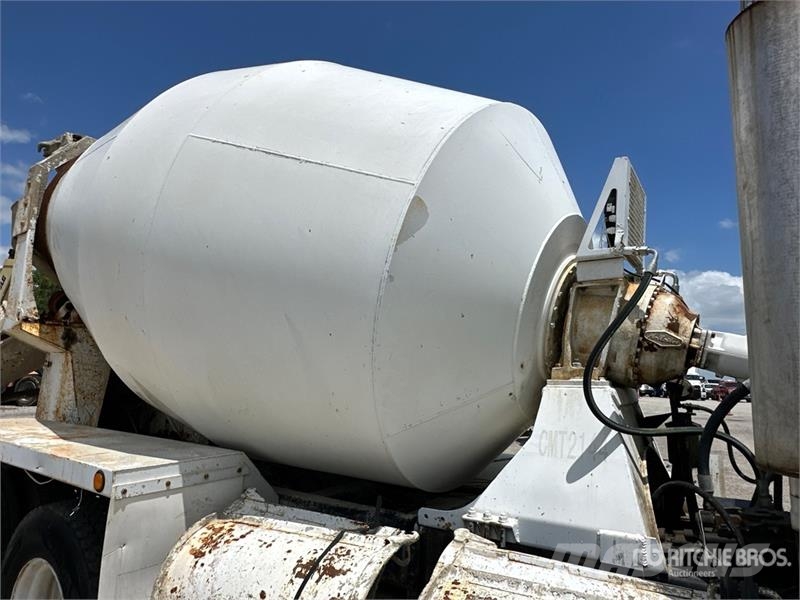 Peterbilt 357 6x4 Mixer Truck Concrete trucks
