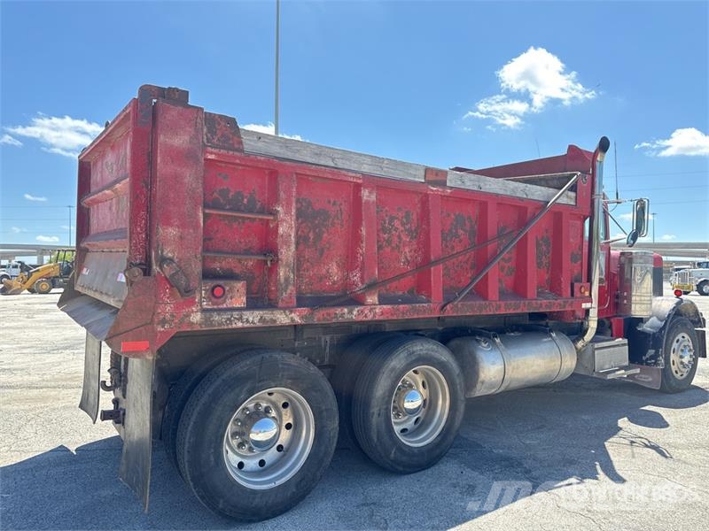 Peterbilt 359 Kallurid