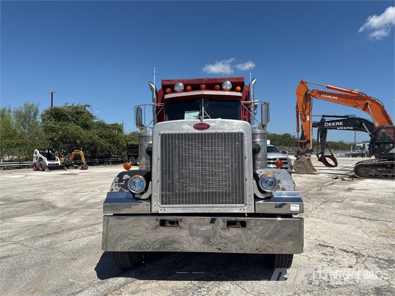 Peterbilt 359 Kallurid